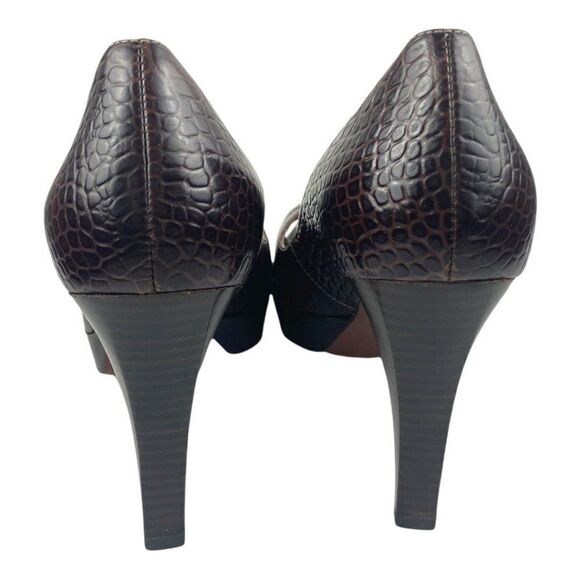 Marc fisher Burgundy Pebbled Leather Platform Heels Pep Toe Two Buckles US 8.5M - Picture 3 of 15